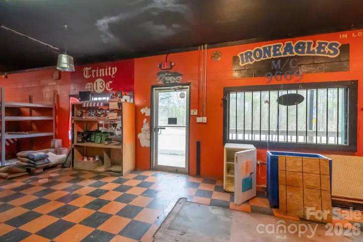 1170