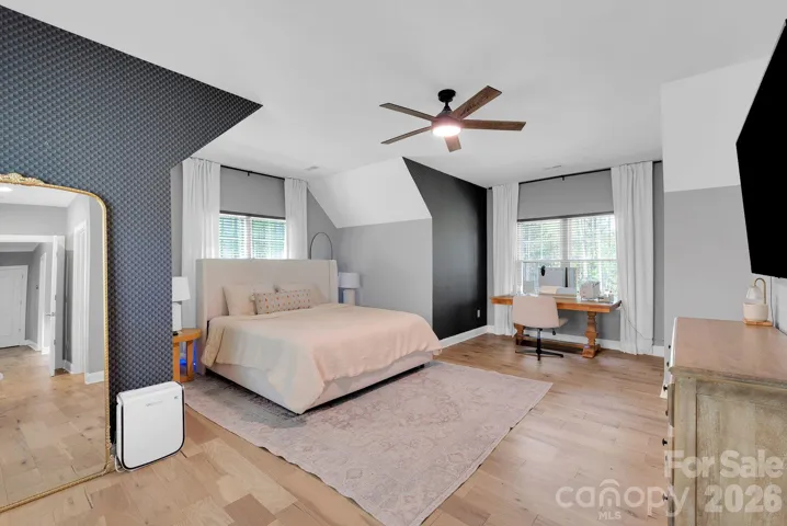Upstairs Bedroom 3