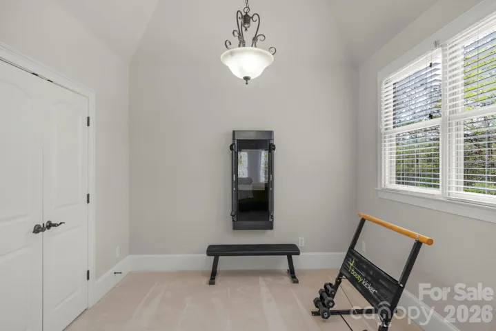 SITTING/EXERCISE AREA