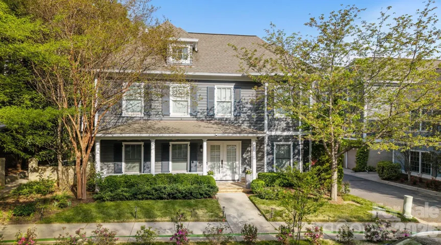 Welcome to 2060 Euclid Ave.