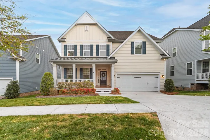 Welcome to 716 Lakeview Dr McAdenville NC