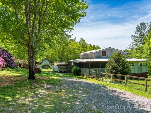 Welcome to 838 Hidden Valley Rd in Clyde, NC