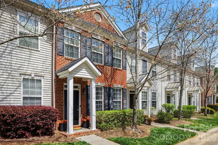 2 bedroom, 2.5 bathroom home in Fort Mill