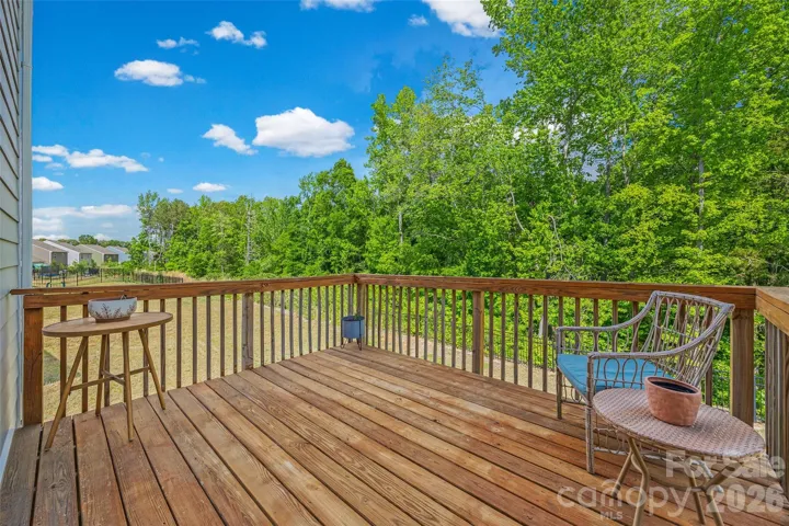 Deck off the main floor