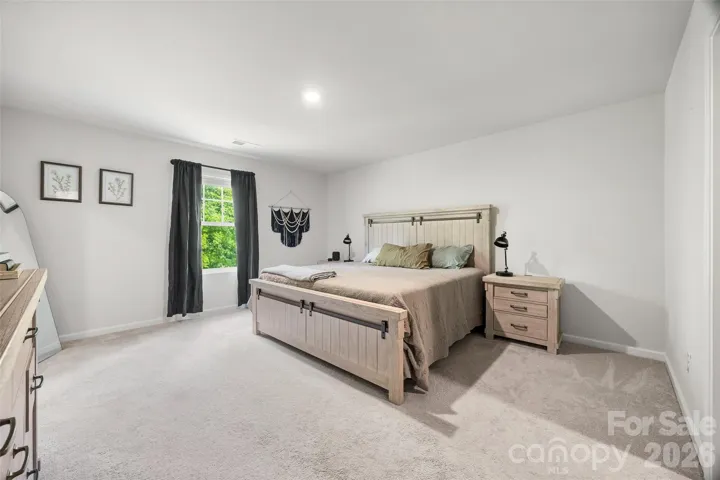 Upstairs primary bedroom