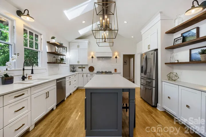 Kitchen Vaulted Ceilings