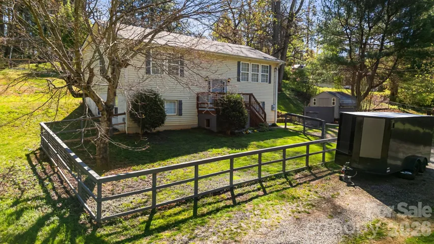 Fenced in yard for your pup!