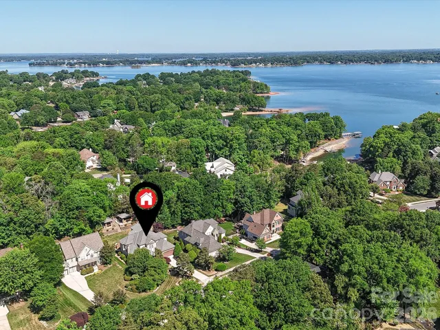21425 Crown Lake Dr