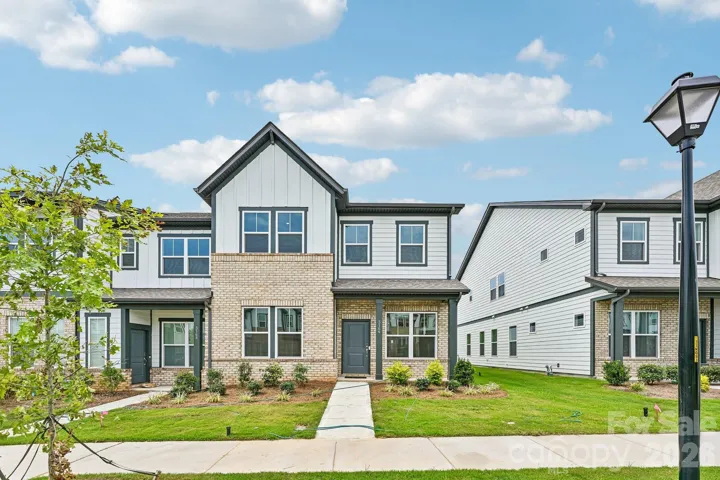 3166 Beacon Heights Road ~ Ready Now