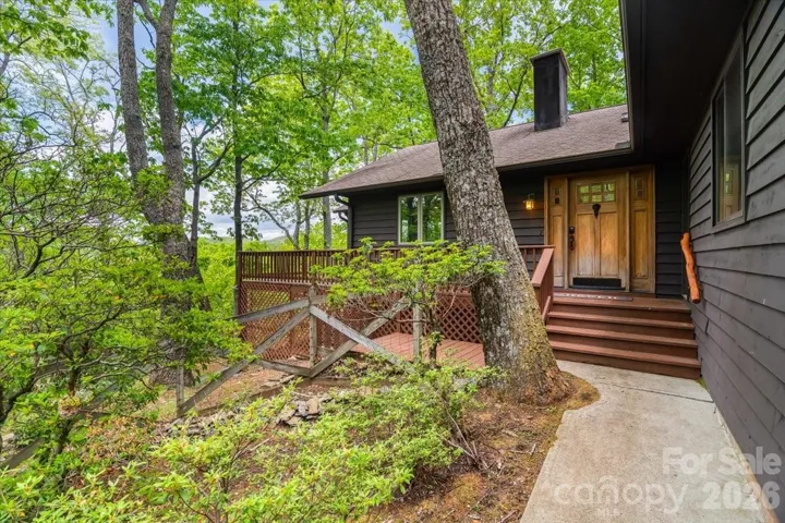 Welcome to your sanctuary; 100 Gold Creek Crossing!