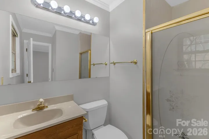 full bath main level