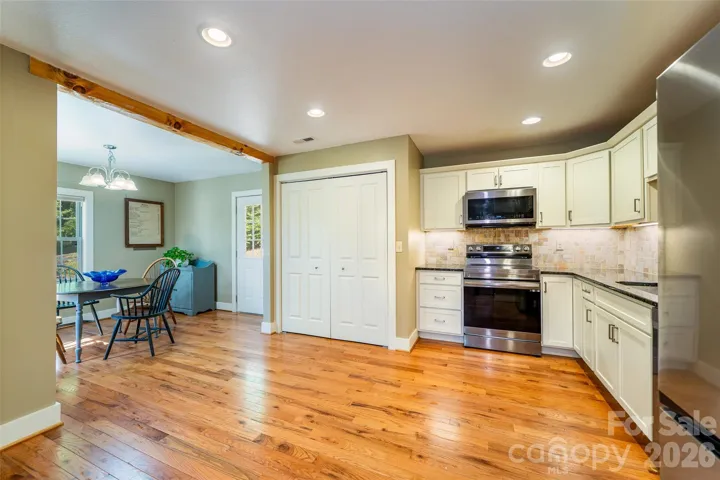 kitchen open into dining