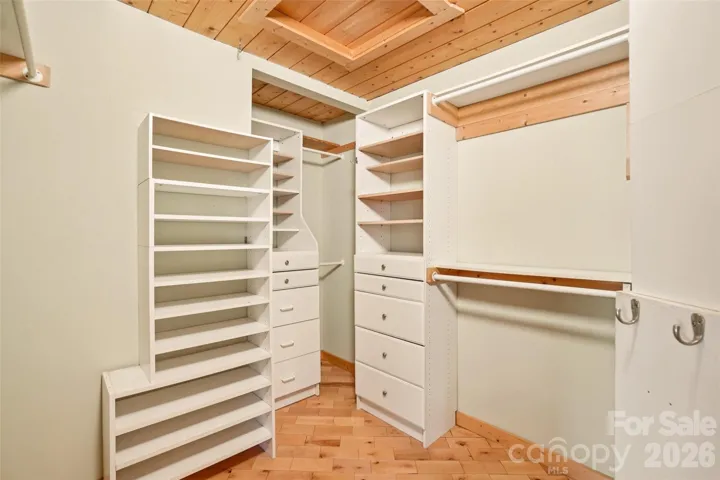 Kitchen Pantry