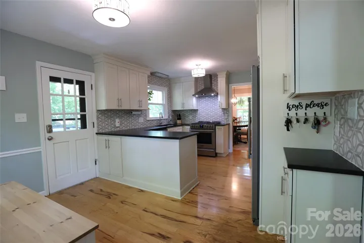  Cozy Kitchen
