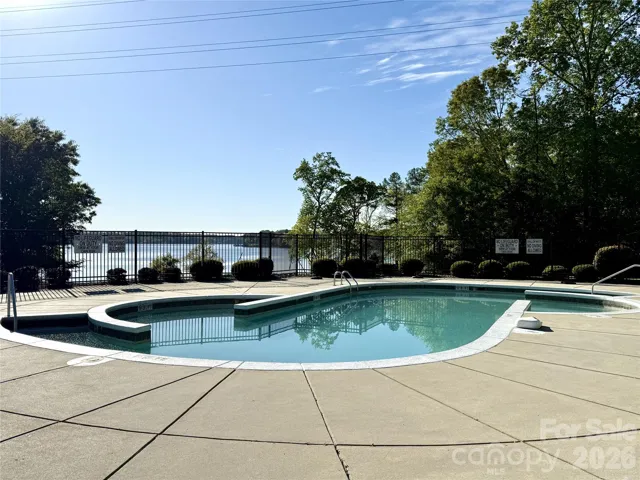Lake Front Pool