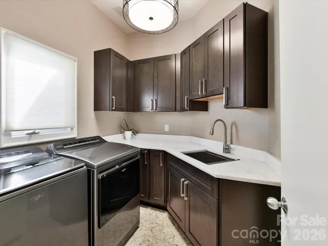 Main level laundry