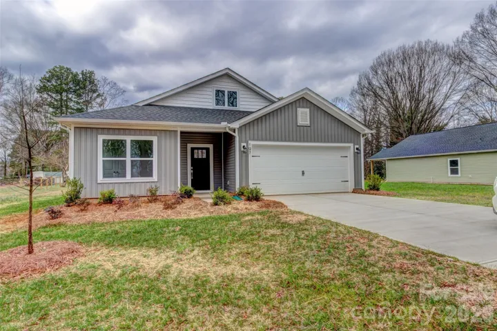 Photo is same plan - Finishes and colors may vary