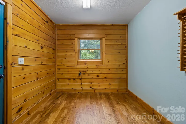 Main level laundry room for easy access
