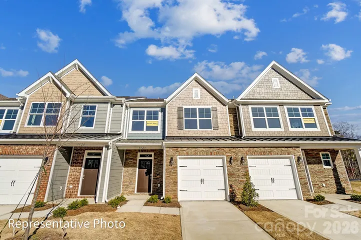 Homesite 116 features an Ashland plan