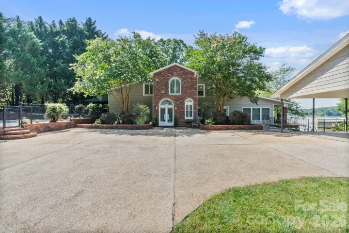 1170