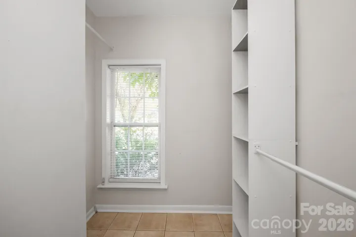 Closet 2