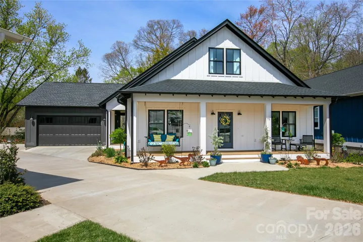 Welcome to 71 Hidden Pond Lane