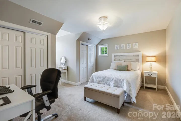 This completed the 4 bedrooms upstairs.