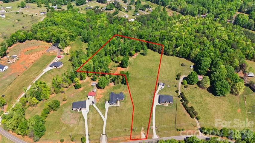 Lot lines are approximate