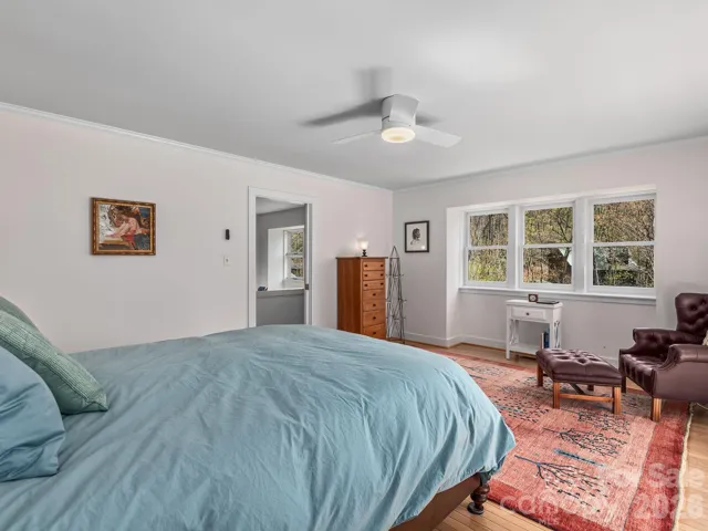 Upstairs Primary Suite