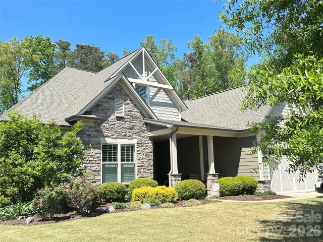 temporary photo- photos happening 4/22