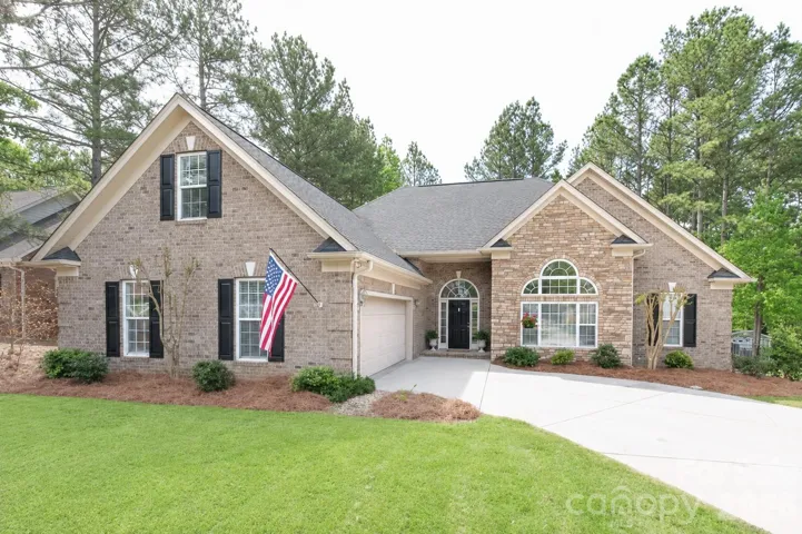 Welcome Home! All Brick Home - Established Neighborhood