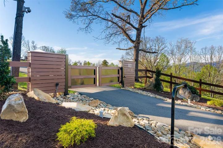 Gated entry to property