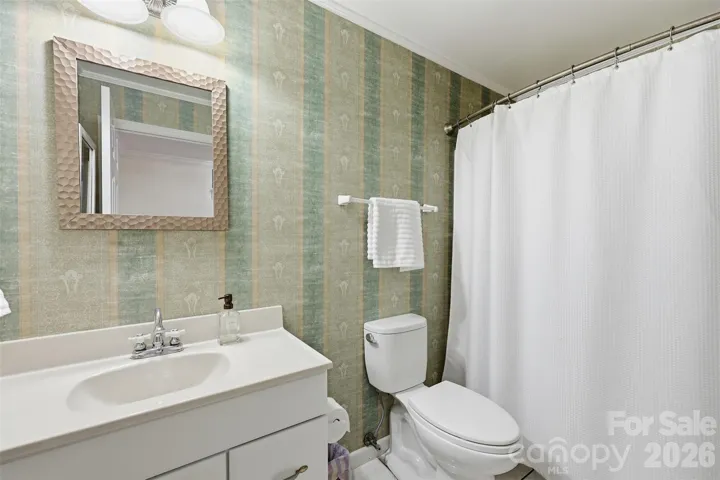 lower full bath