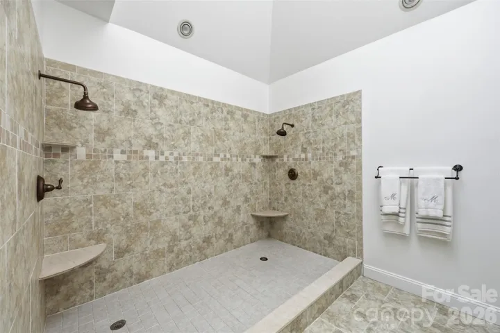 primary dual showers