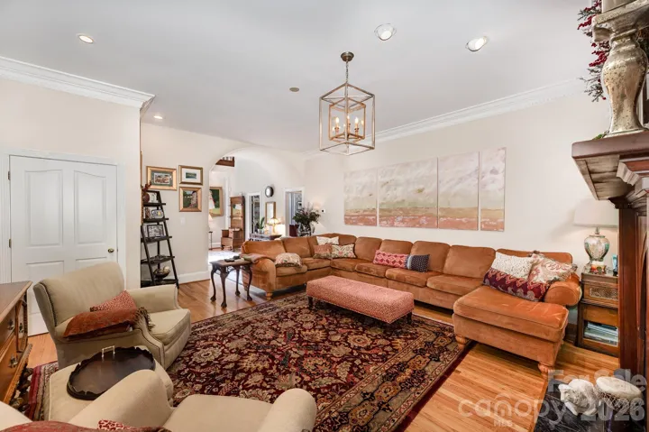 Think of all the memories to be made in this large gathering room with high ceilings!