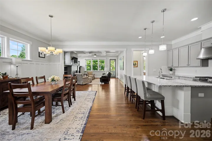 Open concept living at its finest!