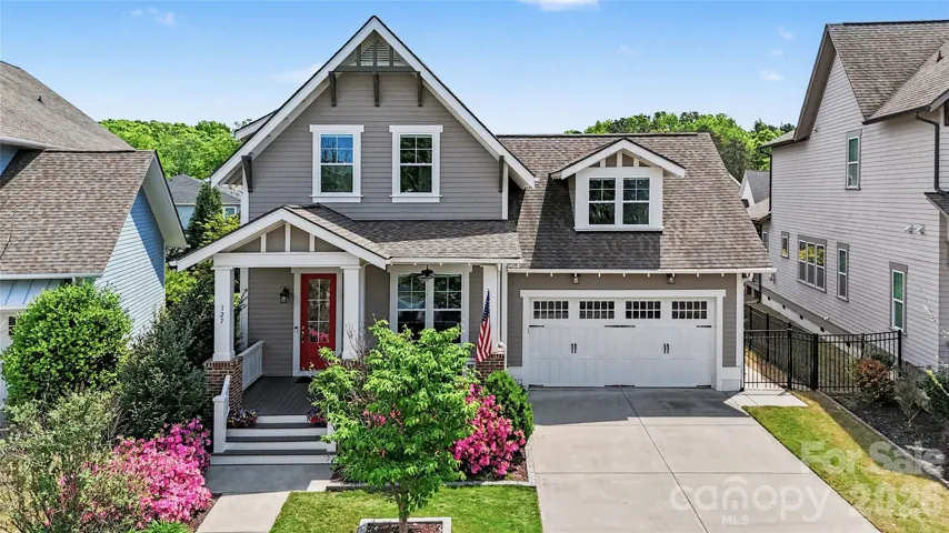 Move-in ready 4 Bed, 3.5 bath home in the amenity-rich neighborhood of Masons Bend