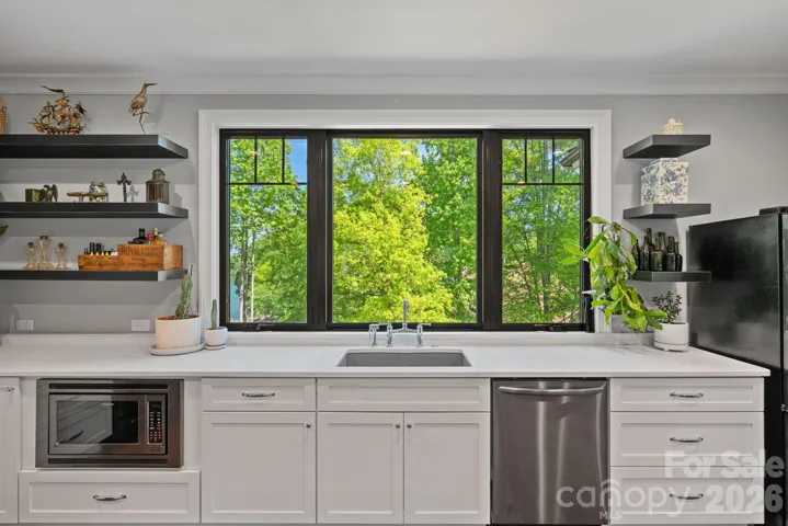 Farmhouse sink with incredible views 