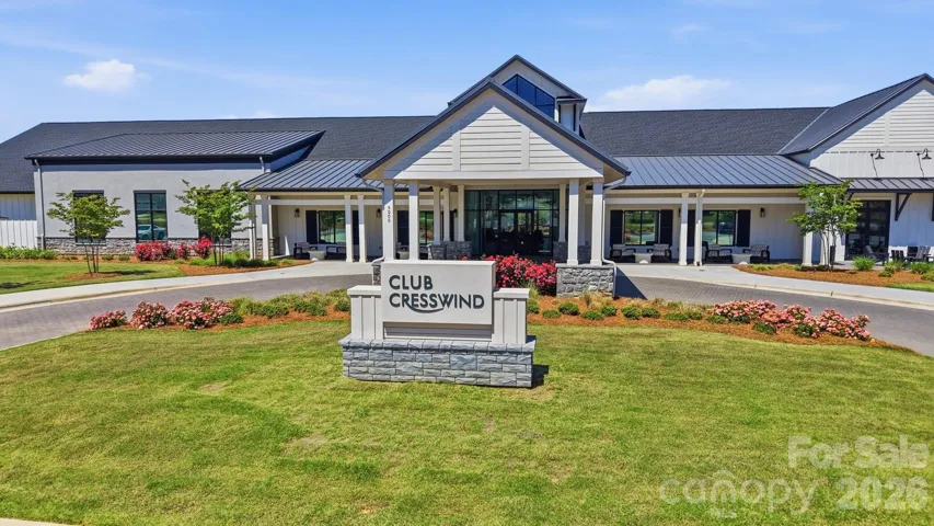 A stunning, spacious clubhouse with an exceptional variety of amenities for every interest.