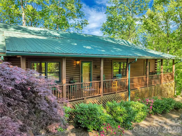 Welcome to 212 Glen Echo!