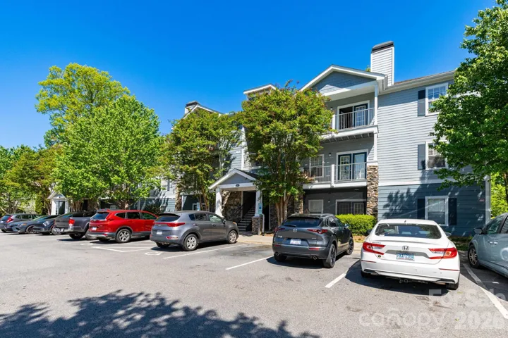 Unit 400 Exterior