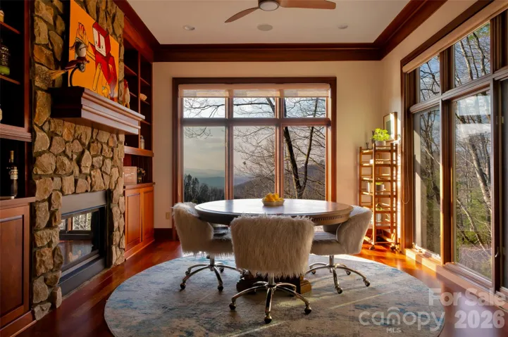 Sitting area off kitchen with evening light
