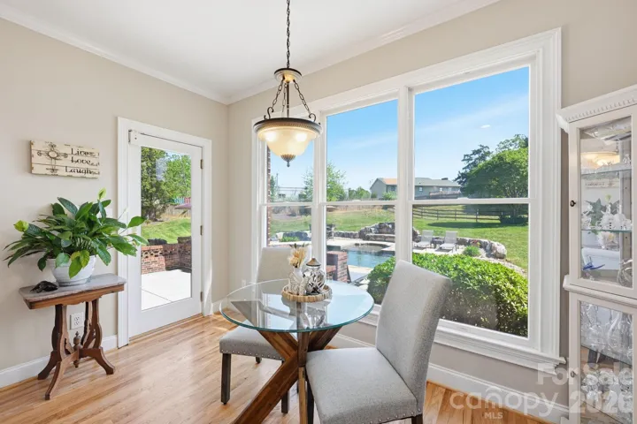 Breakfast Nook