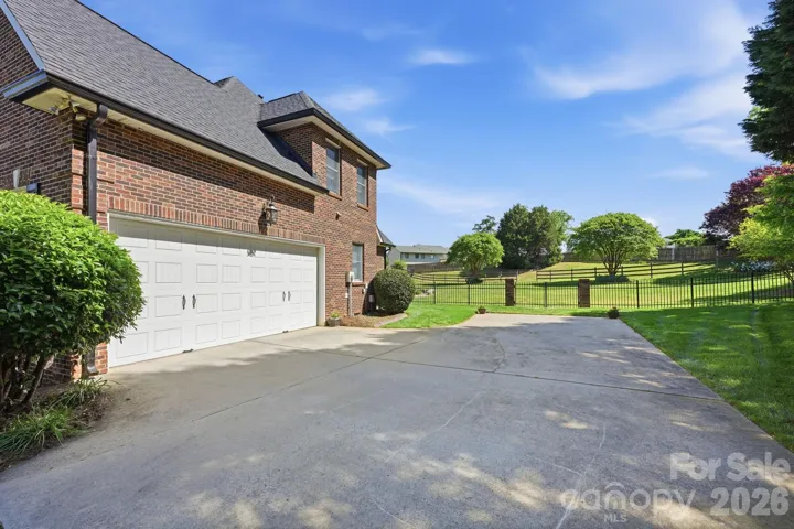 2-Car Garage and Fully Fenced Back Yard