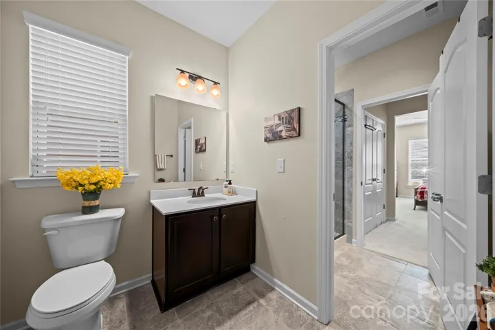 Main floor Bath with Shower