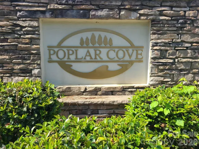 Poplar Cove has only 23 homes!