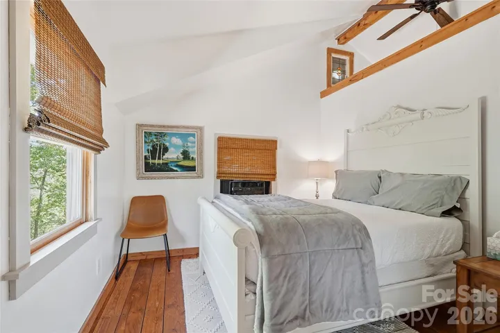 2nd Qtr Bedroom-2