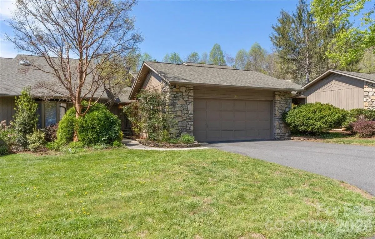 21 Ridge Terrace, Asheville, North Carolina 28804