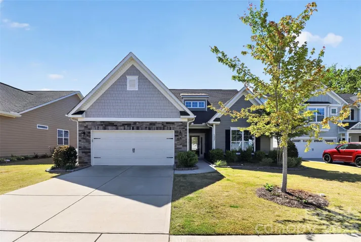 Welcome Home to 3025 Kinsley CT!