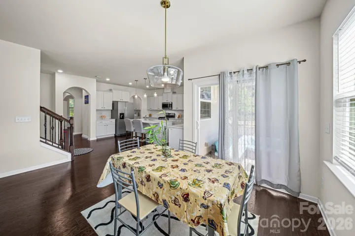 Open Kitchen